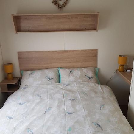 Delta Santana Appartement Looe Buitenkant foto